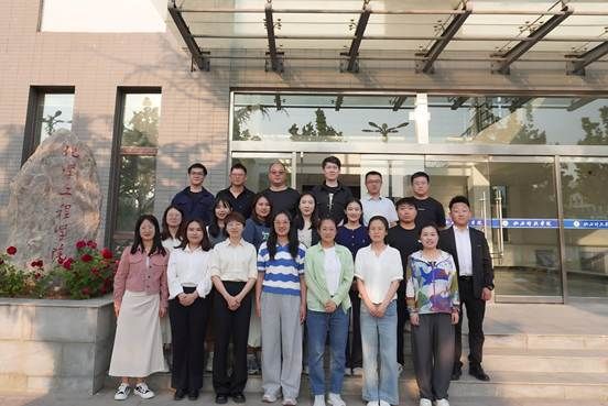 0a3084f32bb8430a95c952f70d6dffad_origin(1)