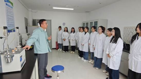 9fbd2074f8244156f13b01eb74882e28_origin(1)